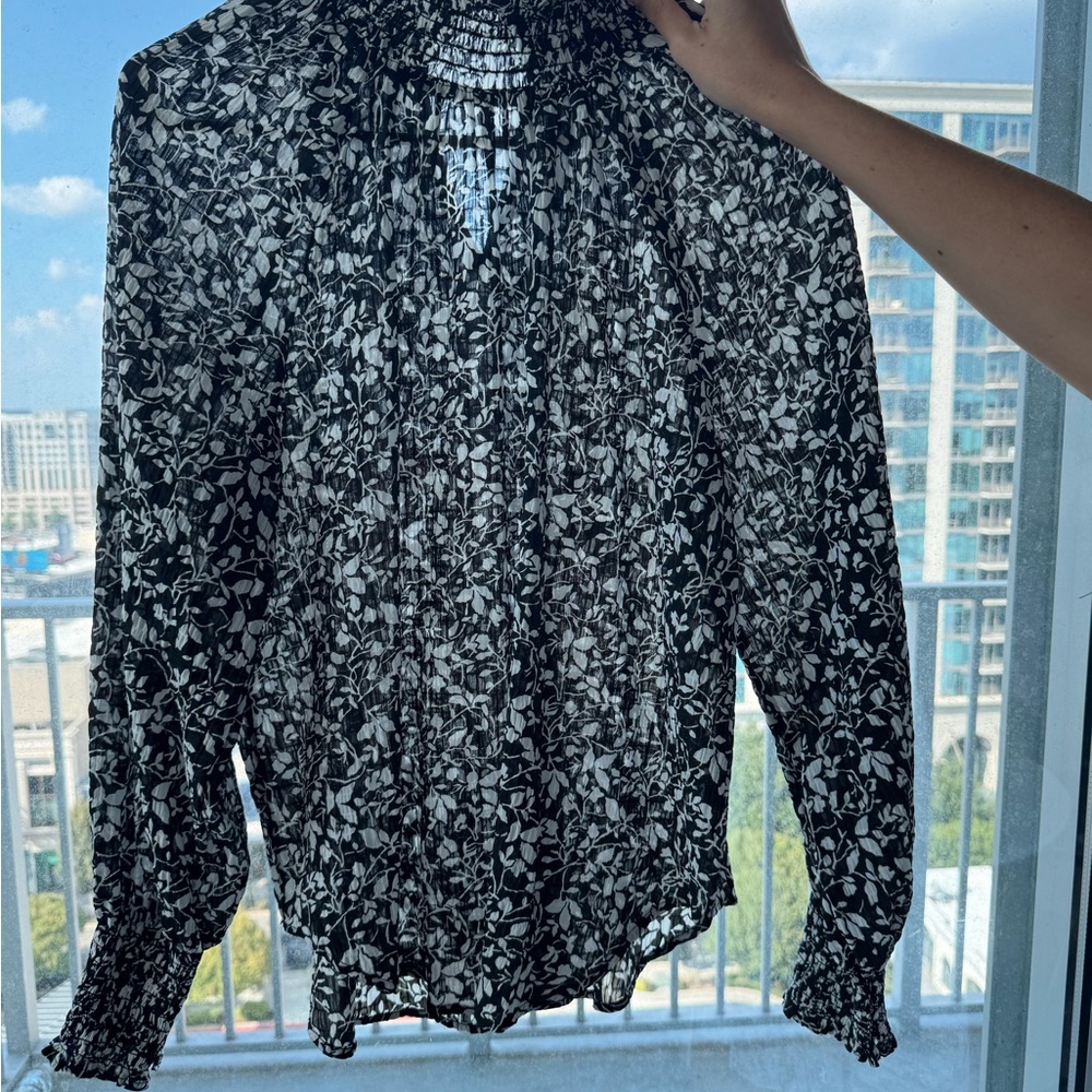 LOFT Black and White Floral Blouse